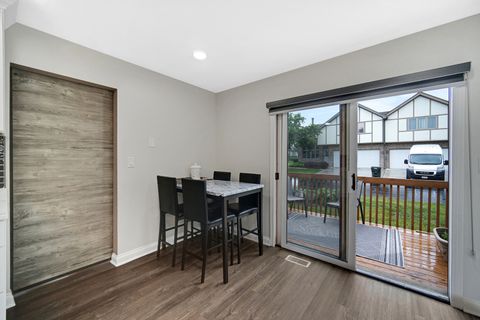 Tiny photo for 19 W Bay Road, Palos Heights, IL 60463 (MLS # 12516453)