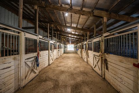 Tiny photo for 27490 W Wilmot Road, Antioch, IL 60002 (MLS # 12451490)