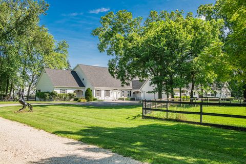 Tiny photo for 27490 W Wilmot Road, Antioch, IL 60002 (MLS # 12451490)