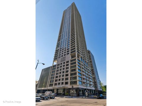 Photo of 1000 N Lake Shore Plaza #39B, Chicago, IL 60611 (MLS # 12645558)
