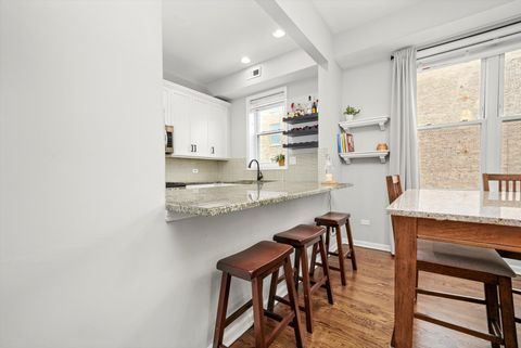 Tiny photo for 1316 W Belmont Avenue #2E, Chicago, IL 60657 (MLS # 12505752)
