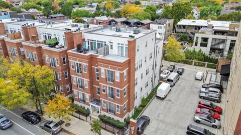 Tiny photo for 1316 W Belmont Avenue #2E, Chicago, IL 60657 (MLS # 12505752)