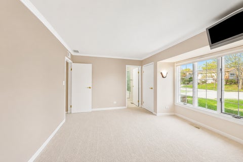 Tiny photo for 1145 Nottingham Lane, Hoffman Estates, IL 60169 (MLS # 12636507)