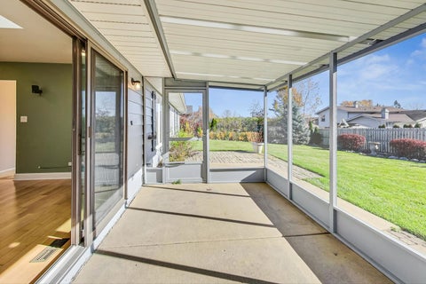 Tiny photo for 1145 Nottingham Lane, Hoffman Estates, IL 60169 (MLS # 12636507)