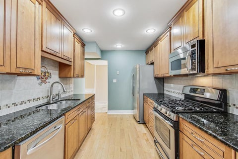 Tiny photo for 1145 Nottingham Lane, Hoffman Estates, IL 60169 (MLS # 12636507)