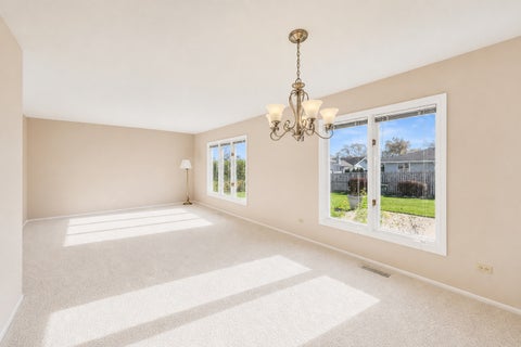 Tiny photo for 1145 Nottingham Lane, Hoffman Estates, IL 60169 (MLS # 12636507)