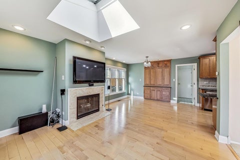 Tiny photo for 1145 Nottingham Lane, Hoffman Estates, IL 60169 (MLS # 12636507)