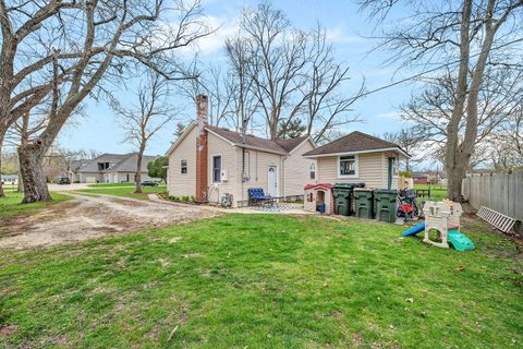 Tiny photo for 136 Grove Street, Braidwood, IL 60408 (MLS # 12613071)