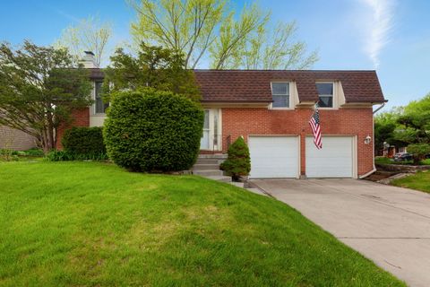Photo of 3990 Hudson Drive, Hoffman Estates, IL 60192 (MLS # 12629031)