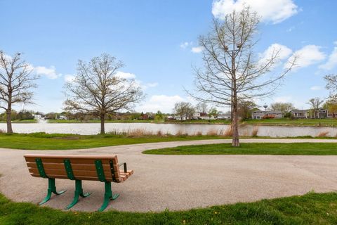 Tiny photo for 3990 Hudson Drive, Hoffman Estates, IL 60192 (MLS # 12629031)