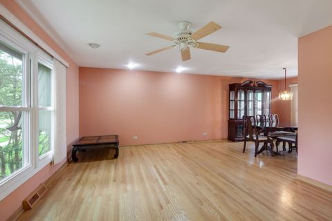 Tiny photo for 3990 Hudson Drive, Hoffman Estates, IL 60192 (MLS # 12629031)