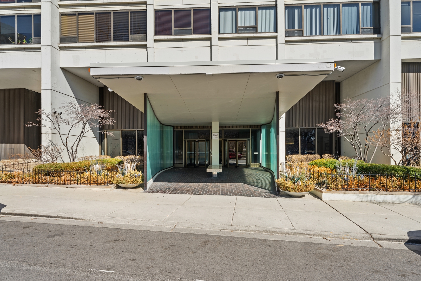 2800 N Lake Shore Drive 905