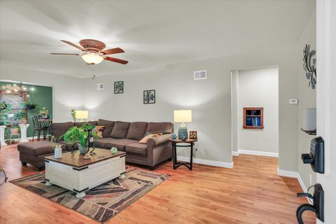 Tiny photo for 306 Dodson Drive E, Urbana, IL 61802 (MLS # 12486716)