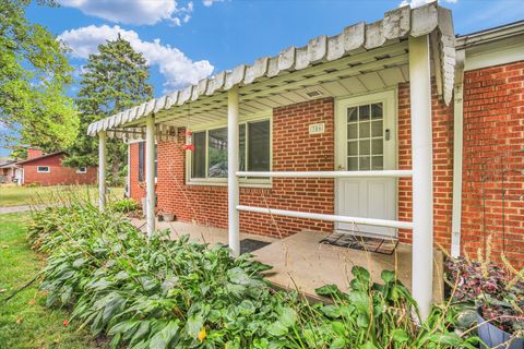 Tiny photo for 306 Dodson Drive E, Urbana, IL 61802 (MLS # 12486716)