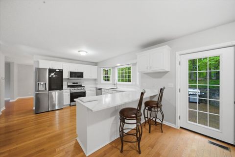 Tiny photo for 473 Delaware Circle, Bolingbrook, IL 60440 (MLS # 12649433)