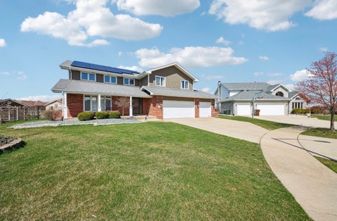 Tiny photo for 19328 Woodfield Court, Tinley Park, IL 60487 (MLS # 12685932)