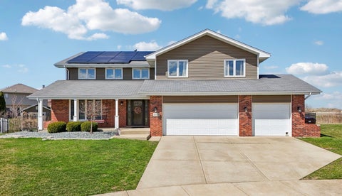 Photo of 19328 Woodfield Court, Tinley Park, IL 60487 (MLS # 12685932)