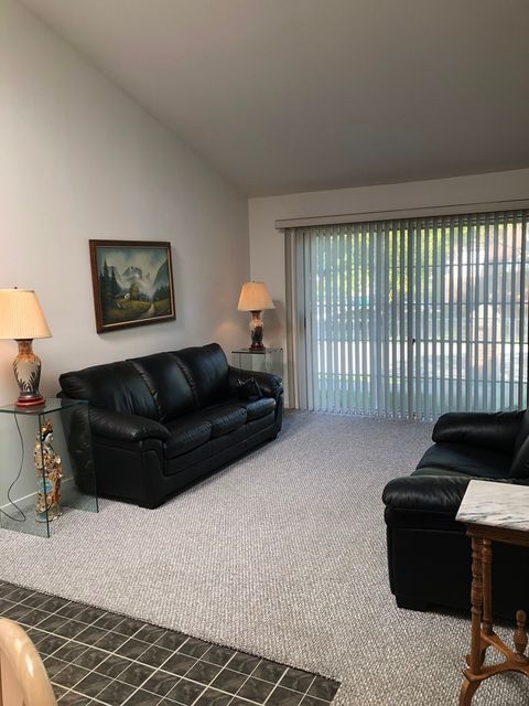 Tiny photo for 353 Le Parc Circle #353, Buffalo Grove, IL 60089 (MLS # 12494470)