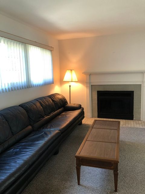 Tiny photo for 353 Le Parc Circle #353, Buffalo Grove, IL 60089 (MLS # 12494470)