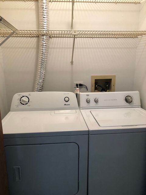 Tiny photo for 353 Le Parc Circle #353, Buffalo Grove, IL 60089 (MLS # 12494470)