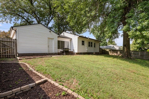 Tiny photo for 1531 29th Street, Bettendorf, IA 52722 (MLS # 12761214)