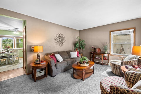Tiny photo for 1531 29th Street, Bettendorf, IA 52722 (MLS # 12761214)