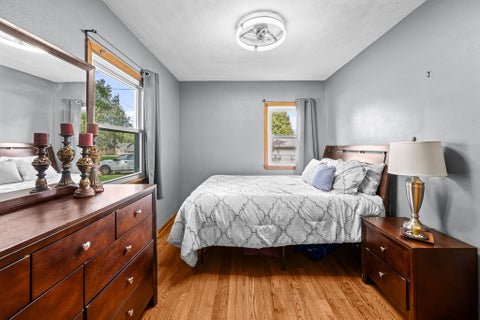 Tiny photo for 1531 29th Street, Bettendorf, IA 52722 (MLS # 12761214)