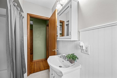 Tiny photo for 1531 29th Street, Bettendorf, IA 52722 (MLS # 12761214)