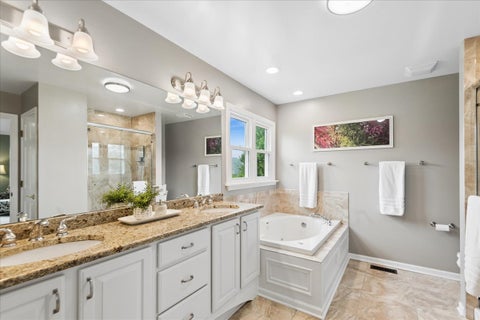 Tiny photo for 14380 W Shankiln Court, Green Oaks, IL 60048 (MLS # 12708515)