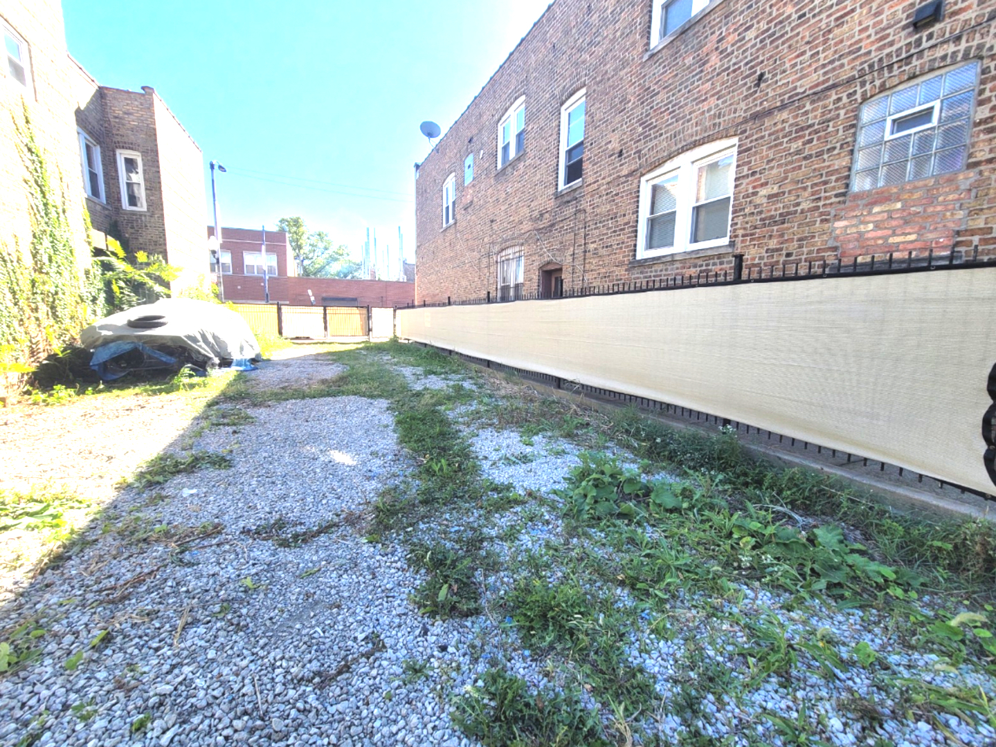 4950 W Diversey Avenue