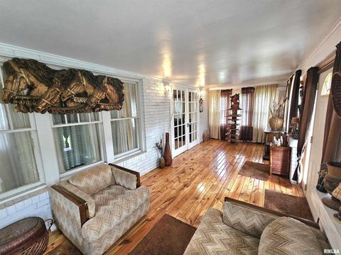 Tiny photo for 1800 FRANKLIN Avenue, Mt Vernon, IL 62864 (MLS # EB458955)