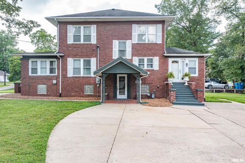 Tiny photo for 1800 FRANKLIN Avenue, Mt Vernon, IL 62864 (MLS # EB458955)