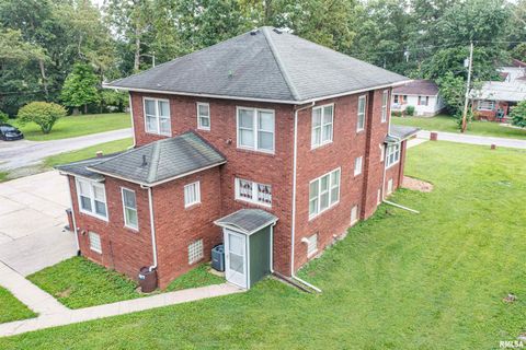 Tiny photo for 1800 FRANKLIN Avenue, Mt Vernon, IL 62864 (MLS # EB458955)