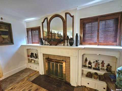 Tiny photo for 1800 FRANKLIN Avenue, Mt Vernon, IL 62864 (MLS # EB458955)