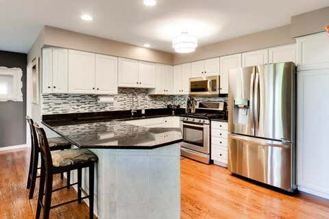 Tiny photo for 1309 S Pine Avenue, Arlington Heights, IL 60005 (MLS # 12737399)