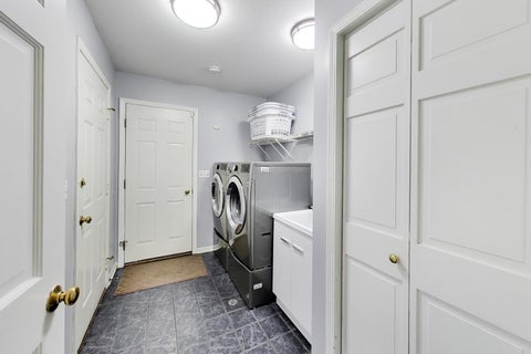 Tiny photo for 1309 S Pine Avenue, Arlington Heights, IL 60005 (MLS # 12737399)