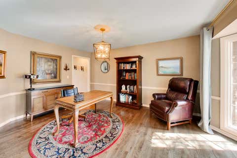 Tiny photo for 1309 S Pine Avenue, Arlington Heights, IL 60005 (MLS # 12737399)