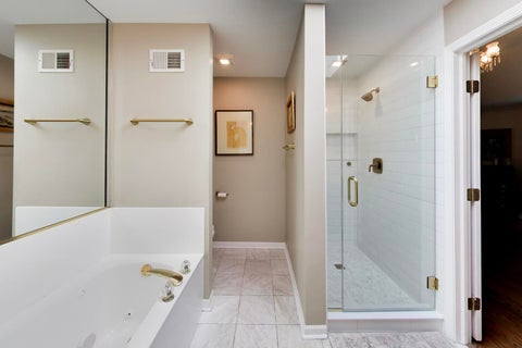 Tiny photo for 1309 S Pine Avenue, Arlington Heights, IL 60005 (MLS # 12737399)