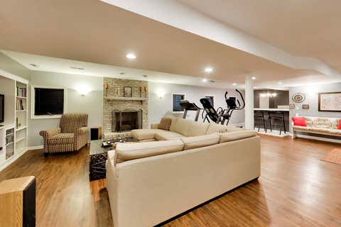 Tiny photo for 1309 S Pine Avenue, Arlington Heights, IL 60005 (MLS # 12737399)