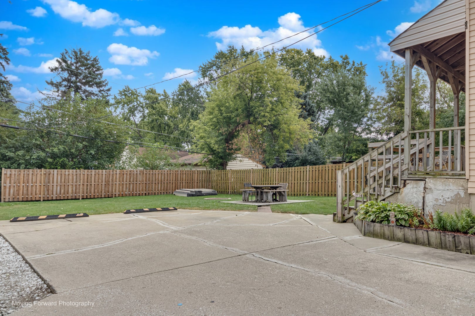 121 S Addison Road