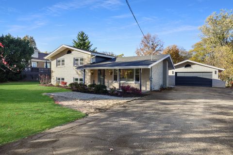 Tiny photo for La Grange Highlands, IL 60525 (MLS # 12495681)