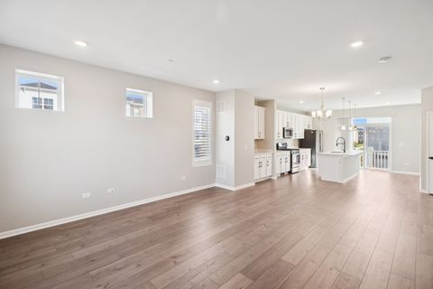 Tiny photo for 1533 Executive Way, Des Plaines, IL 60018 (MLS # 12519500)