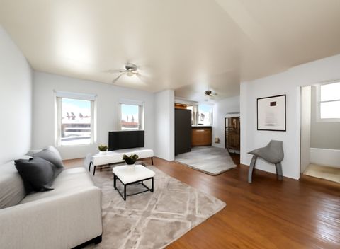 Tiny photo for 238 W 31st Street #4W, Chicago, IL 60616 (MLS # 12508774)