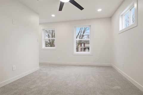 Tiny photo for 1207 W Walnut Street, Bloomington, IL 61701 (MLS # 12541706)