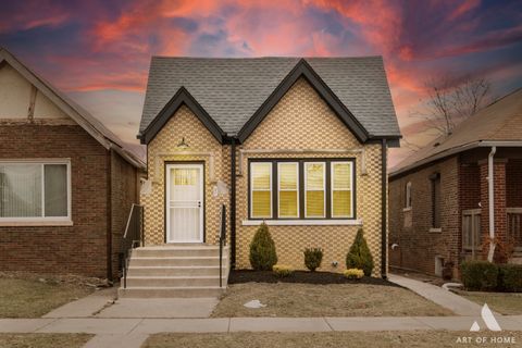 Photo of 10229 S Aberdeen Street, Chicago, IL 60643 (MLS # 12536509)