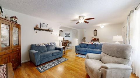 Tiny photo for 512 Norton Drive, Oakland, IL 61943 (MLS # 12470596)