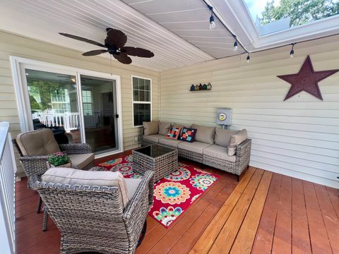Tiny photo for 512 Norton Drive, Oakland, IL 61943 (MLS # 12470596)