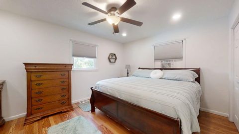 Tiny photo for 512 Norton Drive, Oakland, IL 61943 (MLS # 12470596)