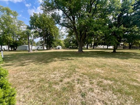 Tiny photo for 512 Norton Drive, Oakland, IL 61943 (MLS # 12470596)