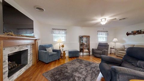 Tiny photo for 512 Norton Drive, Oakland, IL 61943 (MLS # 12470596)